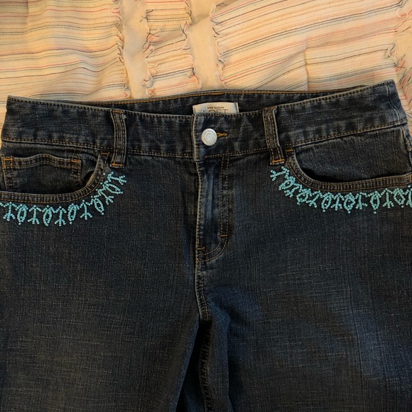ANN TAYLOR LOFT JEANS - Picture 2 of 5